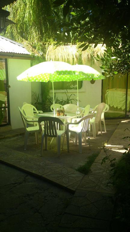 Hostal Vida 2000 Santa Cruz Buitenkant foto