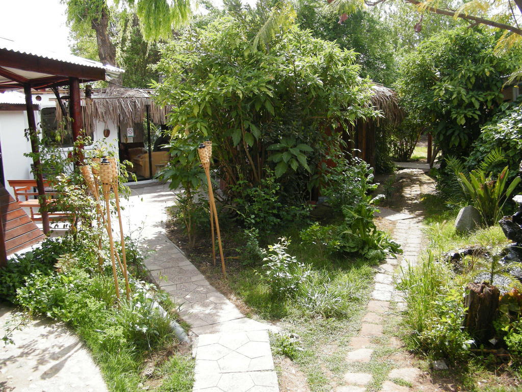 Hostal Vida 2000 Santa Cruz Kamer foto